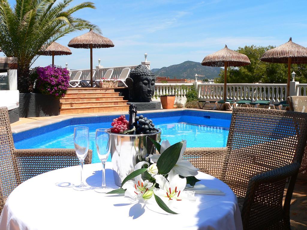 Hotel Boutique Bon Repos - Adults Only Santa Ponsa Exterior foto